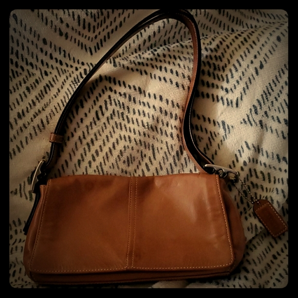 Coach tan leather bag - Picture 1 of 10